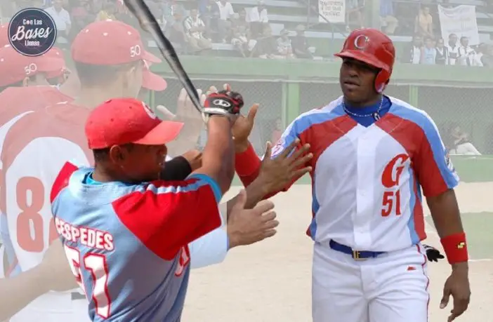 Paso de Yoenis Céspedes por el béisbol cubano