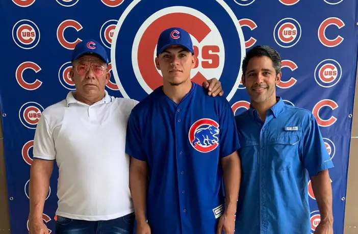 Chicago Cubs logran llegar a un acuerdo para un prospecto cubano