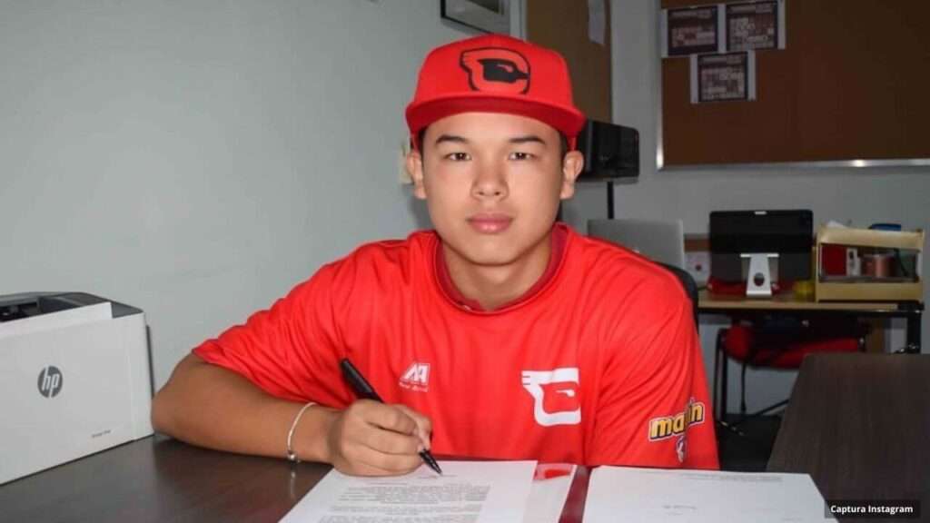 Tigres de Detroit acuerdan con primer chino-venezolano en la MLB