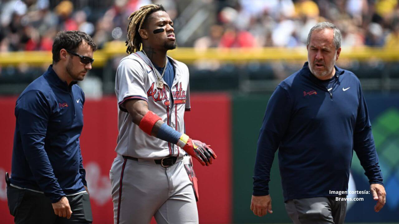 Ronald Acuña Jr. envía mensaje a los fanáticos tras lesión