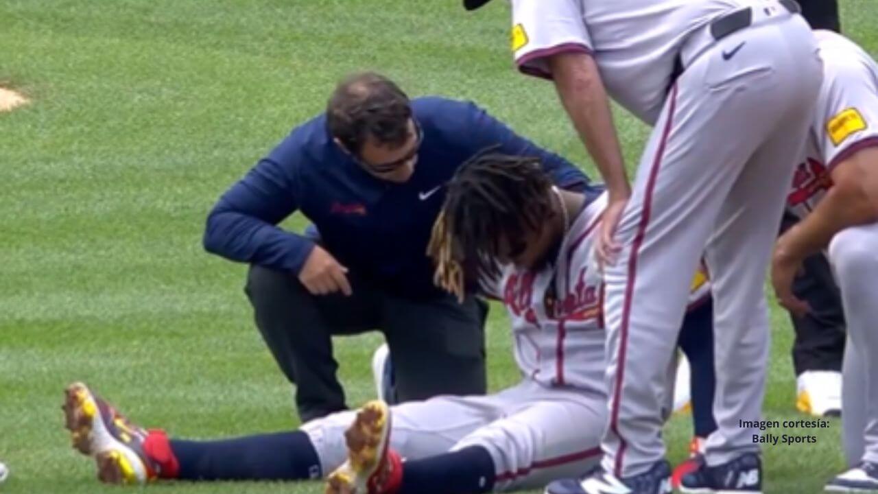 Ronald Acuña Jr. enciende alarmas en Atlanta tras molestias