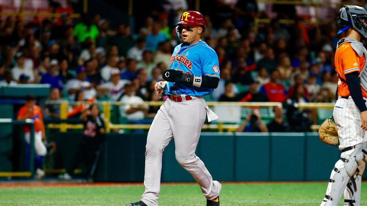 los Indios de Mayagüez blanquearon 2-0 a los Senadores de San Juan